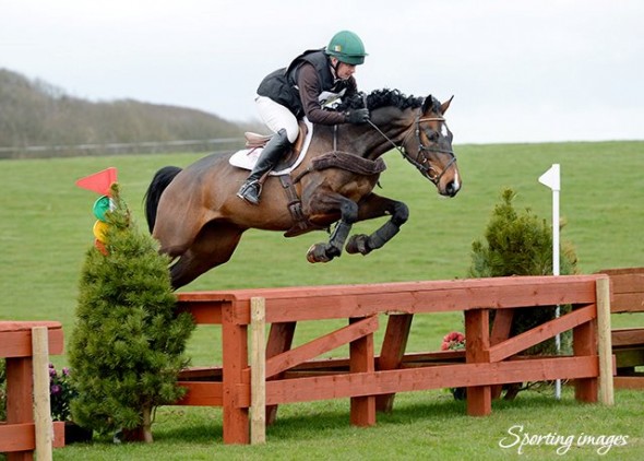 Izzie showjumping clear Tyrella 1